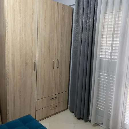 Durazzo Apartment