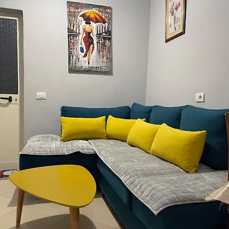 Durazzo Apartment *